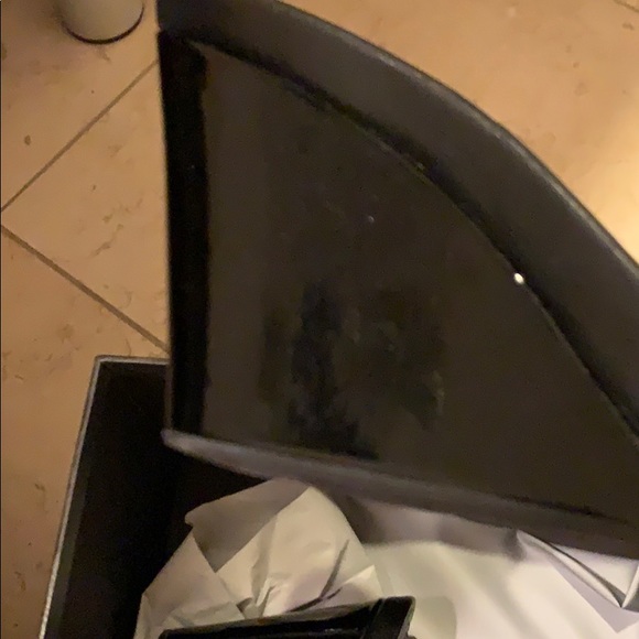 Sandals - Picture 4 of 5